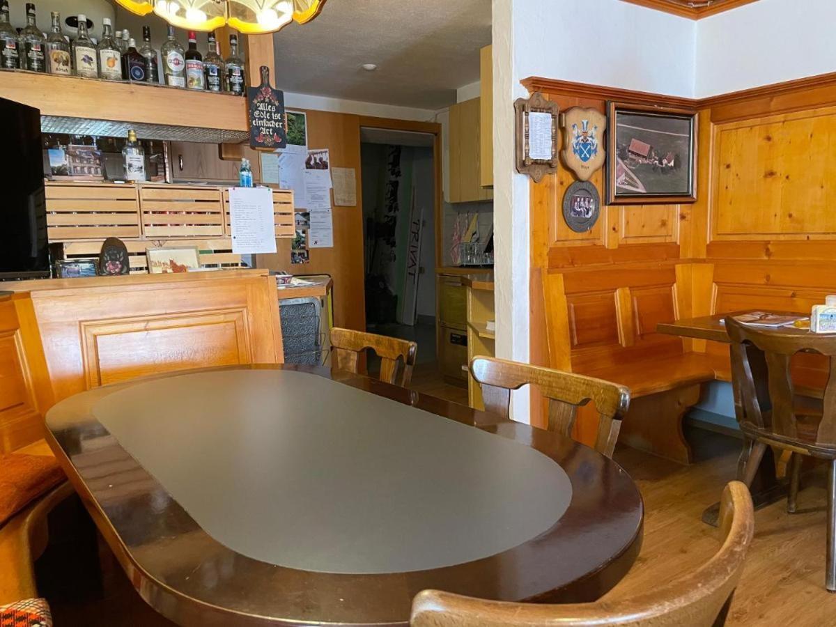Casa Job - Gasthaus - Sauna, Whirlpool - Trun Eksteriør bilde