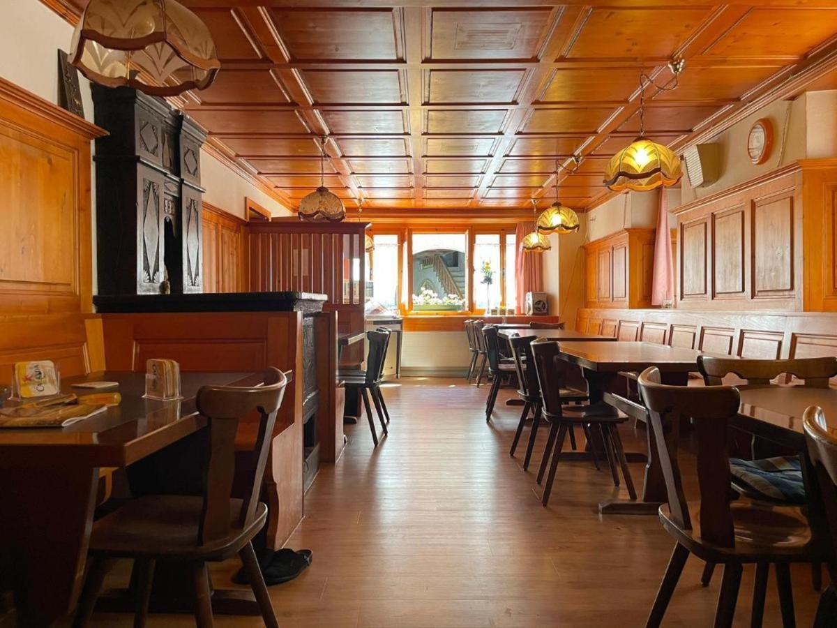 Casa Job - Gasthaus - Sauna, Whirlpool - Trun Eksteriør bilde